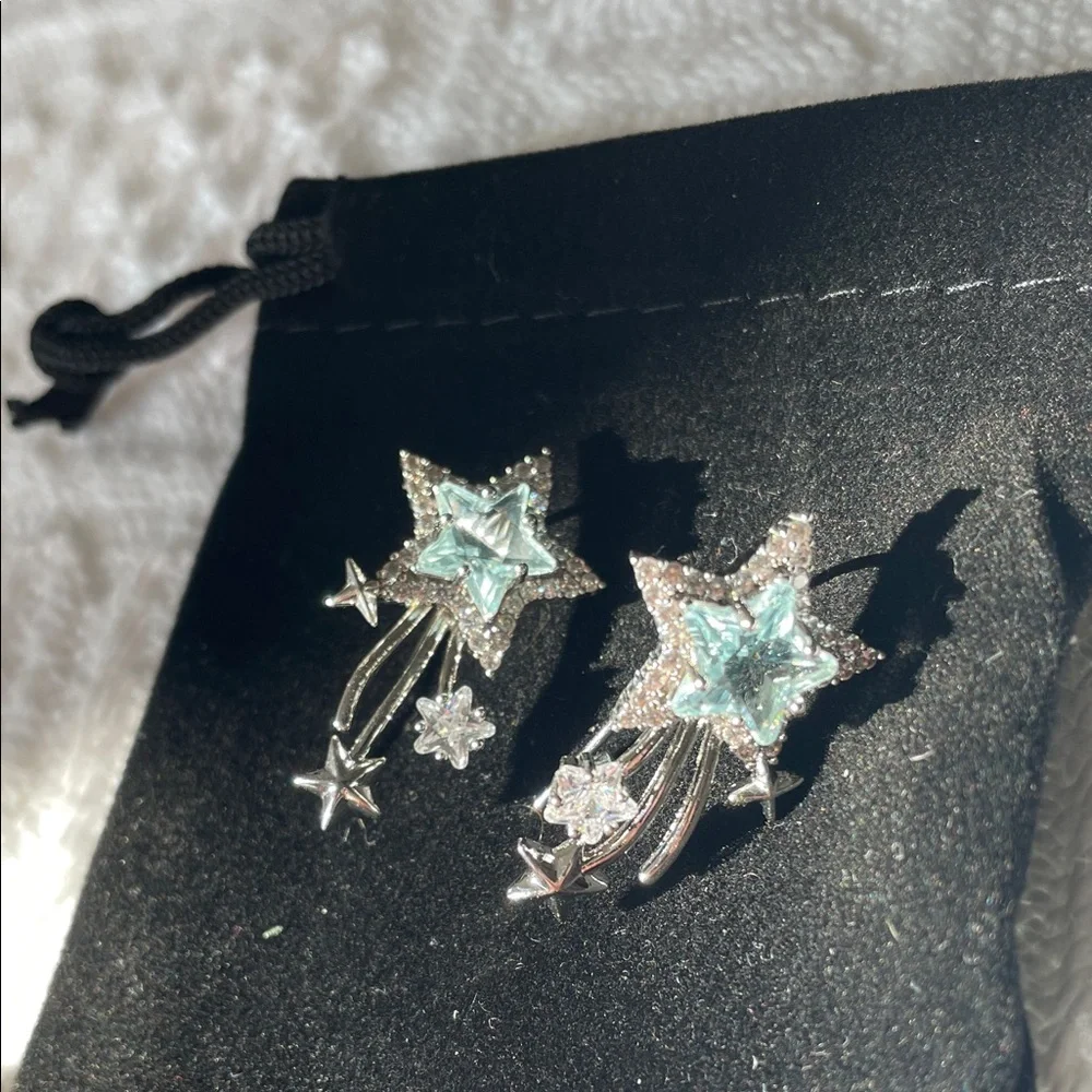 Zirconia Star Silver Starburst Earrings Crystal blue topaz